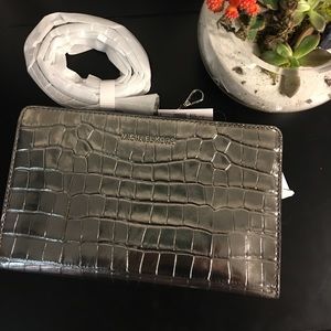 Michael Kors envelope